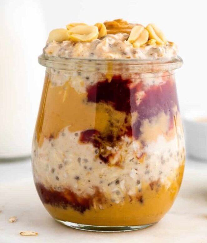 Peanut Butter Jelly Chia Overnight Protein Oats (9oz)